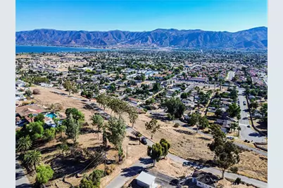 16374 Bailey Street, Lake Elsinore, CA 92530 - Photo 17