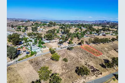 16374 Bailey Street, Lake Elsinore, CA 92530 - Photo 5