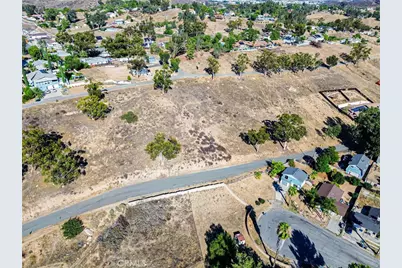 16374 Bailey Street, Lake Elsinore, CA 92530 - Photo 7