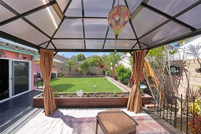 18051 Westlake Circle, Huntington Beach, CA 92648 - Photo 15