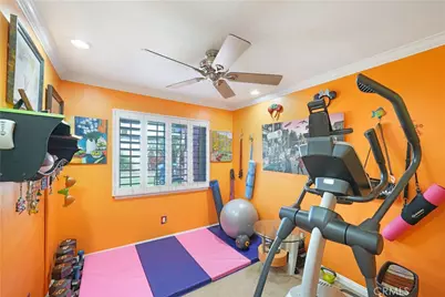 18051 Westlake Circle, Huntington Beach, CA 92648 - Photo 31