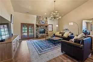 23315 Old Wagon Rd, Escondido, CA 92027 - Photo 9