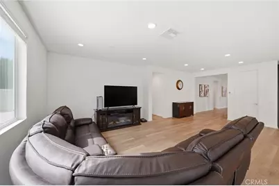 29100 Oak Grove, Lake Elsinore, CA 92530 - Photo 11