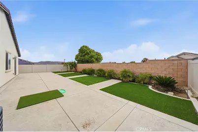 29100 Oak Grove, Lake Elsinore, CA 92530 - Photo 7