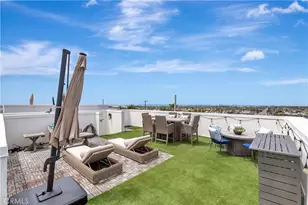 2105 Two Harbors Cir, Costa Mesa, CA 92627 - Photo 43