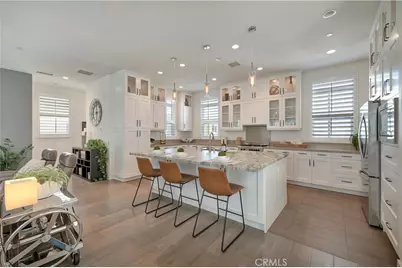 2105 Two Harbors Circle, Costa Mesa, CA 92627 - Photo 9