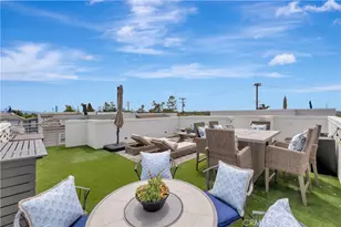 2105 Two Harbors Cir, Costa Mesa, CA 92627 - Photo 45
