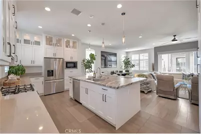 2105 Two Harbors Circle, Costa Mesa, CA 92627 - Photo 11