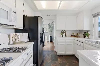 20971 Morningside Dr, Rancho Santa Margarita, CA 92679 - Photo 9