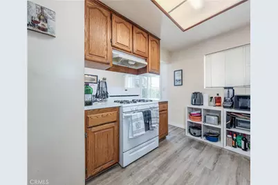 10921 Walnut, Los Alamitos, CA 90720 - Photo 9