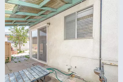 10921 Walnut, Los Alamitos, CA 90720 - Photo 35