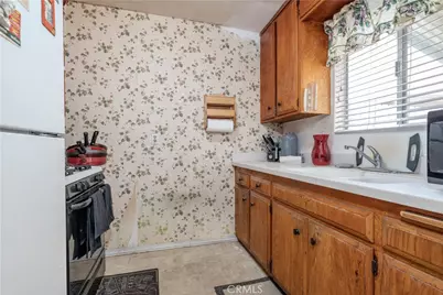10921 Walnut, Los Alamitos, CA 90720 - Photo 27