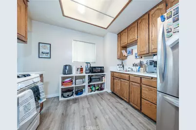10921 Walnut, Los Alamitos, CA 90720 - Photo 7