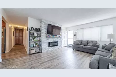 10921 Walnut, Los Alamitos, CA 90720 - Photo 5