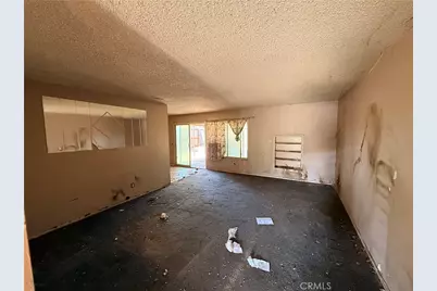 3294 Roberds, San Bernardino, CA 92405 - Photo 5