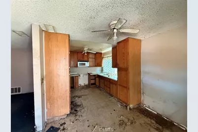 3294 Roberds, San Bernardino, CA 92405 - Photo 3
