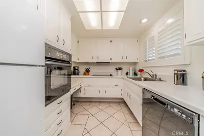 510 Avenida Sevilla #A, Laguna Woods, CA 92637 - Photo 9