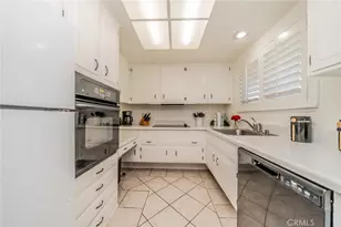 510 Avenida Sevilla, Laguna Woods, CA 92637 - Photo 9