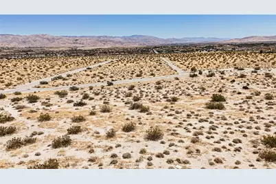 19500 West Drive, Desert Hot Springs, CA 92240 - Photo 15
