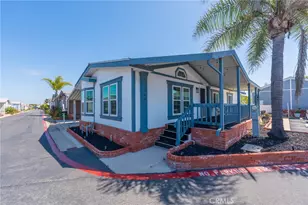 21851 Newland St, Huntington Beach, CA 92646 - Photo 3