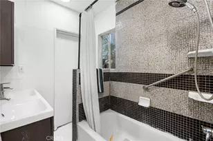 15401 Saticoy St, Van Nuys, CA 91406 - Photo 37