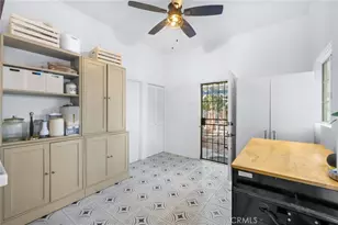 15401 Saticoy St, Van Nuys, CA 91406 - Photo 11