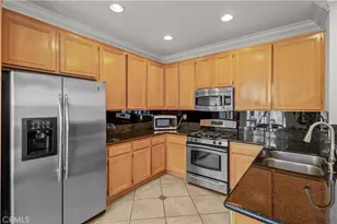 7635 Park Field Cir, Huntington Beach, CA 92648 - Photo 15