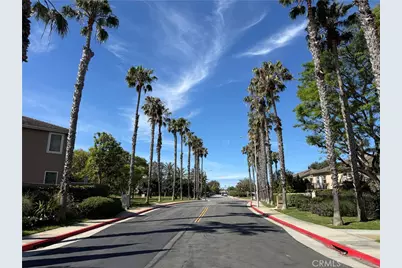 7635 Park Field Circle, Huntington Beach, CA 92648 - Photo 69