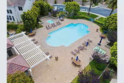7635 Park Field Circle, Huntington Beach, CA 92648 - Photo 53