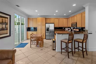 7635 Park Field Circle, Huntington Beach, CA 92648 - Photo 11