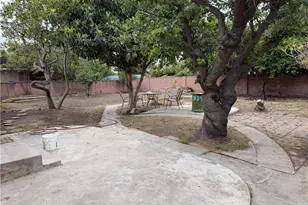 3139 W Paso Robles, Anaheim, CA 92804 - Photo 11
