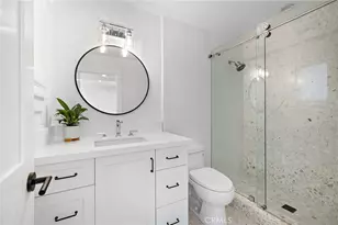 330 Onyx Ave, Newport Beach, CA 92662 - Photo 21