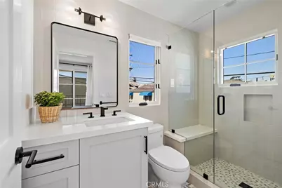 330 Onyx Avenue, Newport Beach, CA 92662 - Photo 19