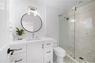 330 Onyx Avenue, Newport Beach, CA 92662 - Photo 17