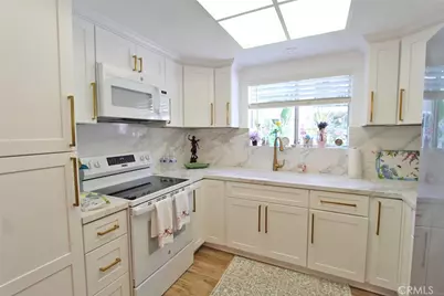 379 Avenida Castilla Unit #B, Laguna Woods, CA 92637 - Photo 13