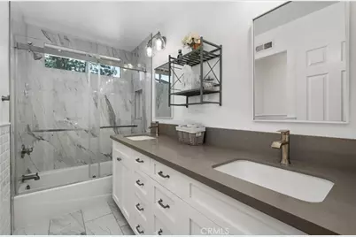 31855 Wagon Wheel Ln, Trabuco Canyon, CA 92679 - Photo 17