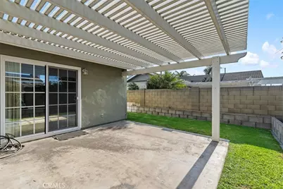 10715 Lynn Circle, Cypress, CA 92630 - Photo 25