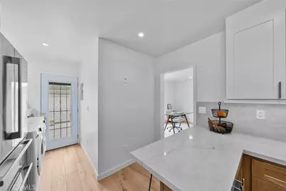 1006 E Ridgewood St, Long Beach, CA 90807 - Photo 17