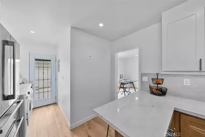 1006 E Ridgewood St, Long Beach, CA 90807 - Photo 17
