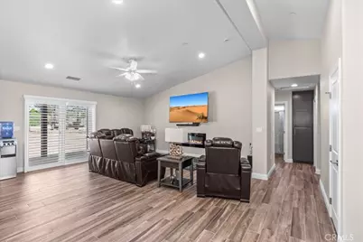 18332 Catalpa, Hesperia, CA 92345 - Photo 9