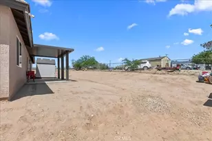 18332 Catalpa, Hesperia, CA 92345 - Photo 27