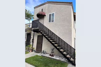 2511 Florida #7, Huntington Beach, CA 92648 - Photo 1