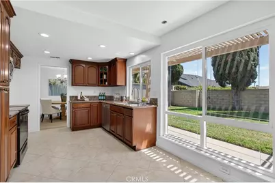 11244 Snowdrop, Fountain Valley, CA 92708 - Photo 15