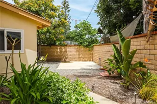 2284 Redlands, Newport Beach, CA 92660 - Photo 25