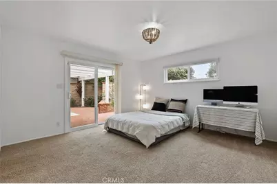 2284 Redlands, Newport Beach, CA 92660 - Photo 17