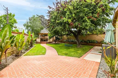 2284 Redlands, Newport Beach, CA 92660 - Photo 21