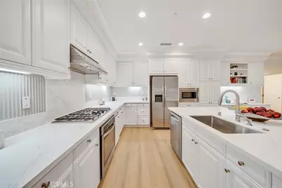 45 Brindisi, Irvine, CA 92618 - Photo 11