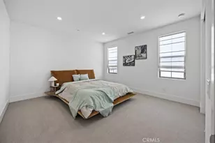 135 Oakstone, Irvine, CA 92618 - Photo 37