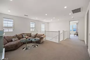 135 Oakstone, Irvine, CA 92618 - Photo 31