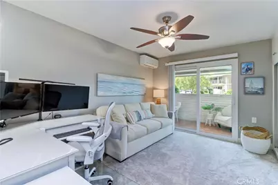 670 Via Mendoza #B, Laguna Woods, CA 92637 - Photo 17